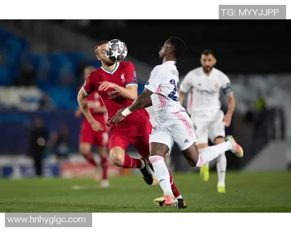 波尔图与利物浦激战在即谁能在欧冠赛场上笑到最后